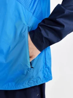 Vest Craft Men Adv Essence Wind Jacket Blaze-Sarek 13 Vest Craft Men Adv Essence Wind Jacket Blaze-Sarek -The North Kleding Winkel 5 1911443 396340 ADV20Essence20Wind20Jacket20M Closeup4
