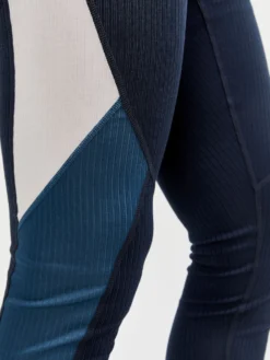 Baselayerset Craft Men Core Dry Baselayer Set Blaze Universe 19 Baselayerset Craft Men Core Dry Baselayer Set Blaze Universe -The North Kleding Winkel 6 1909707 396676 CORE20Dry20Baselayer20Set20M Closeup7